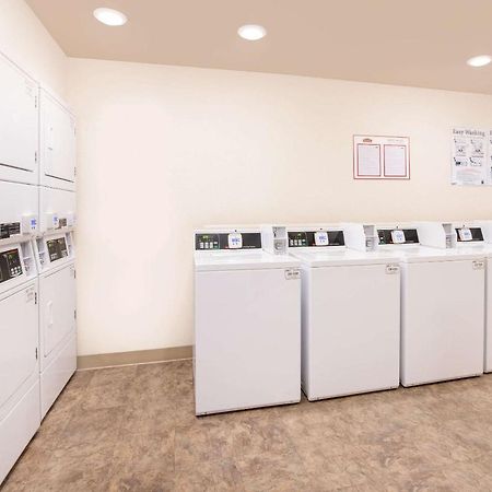 Woodspring Suites Columbus Fort Moore Extérieur photo